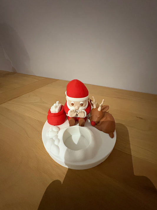 Père Noël au coin du feu